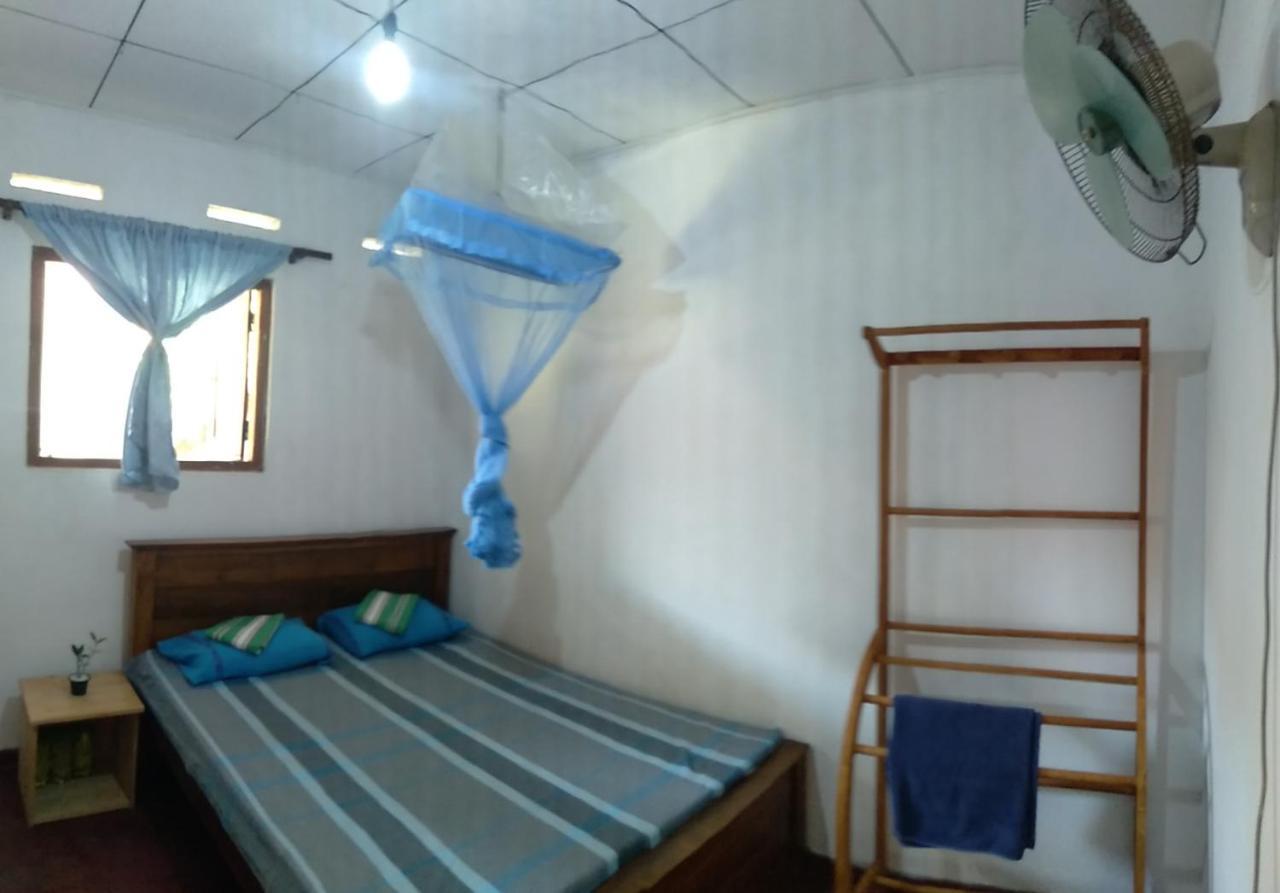 Sanithu Homestay And Villa Galle Extérieur photo
